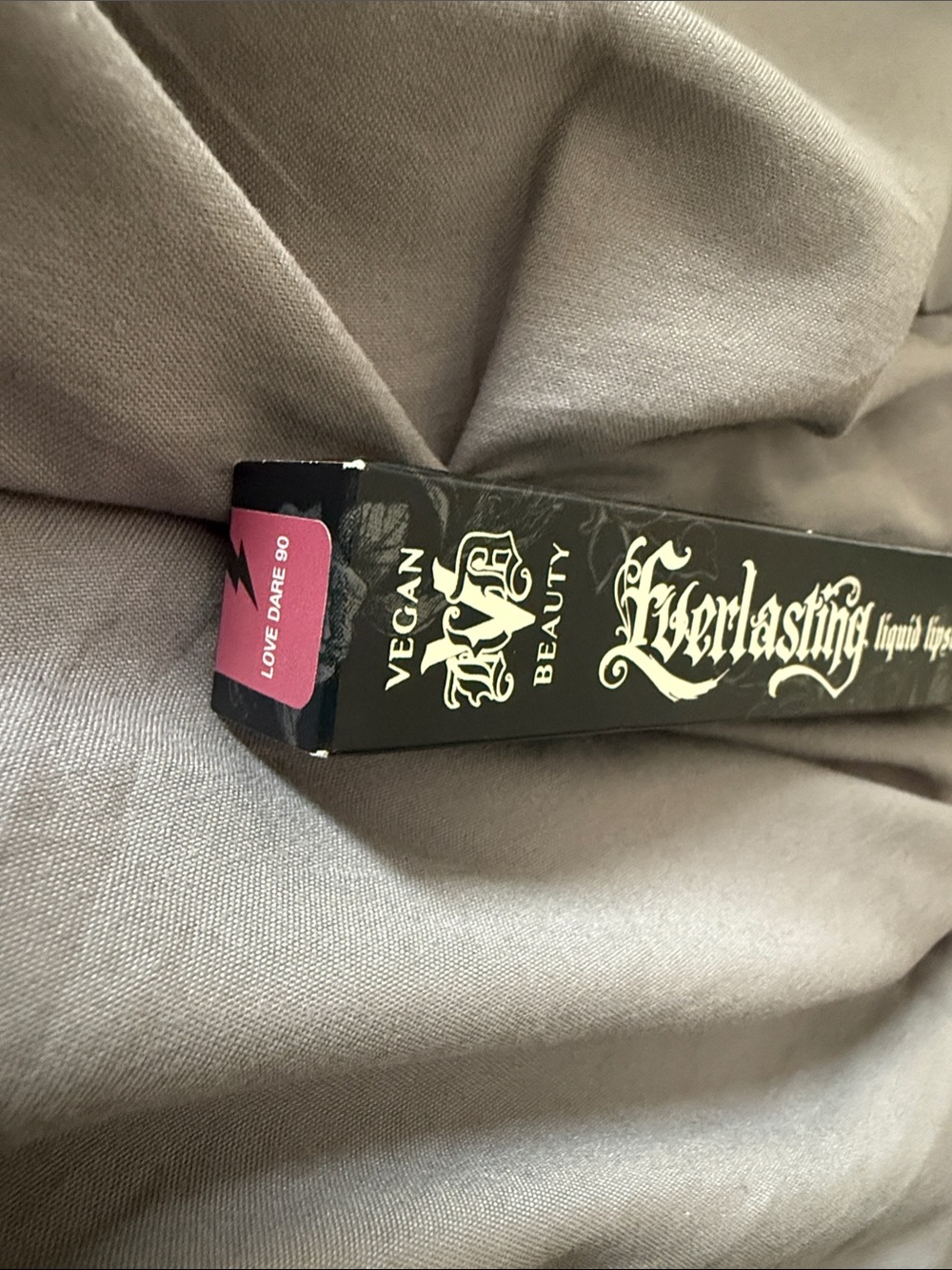 ✨NEW IN BOX KVD Vegan Beauty Everlasting Liquid Lipstick - Love Dare (90)